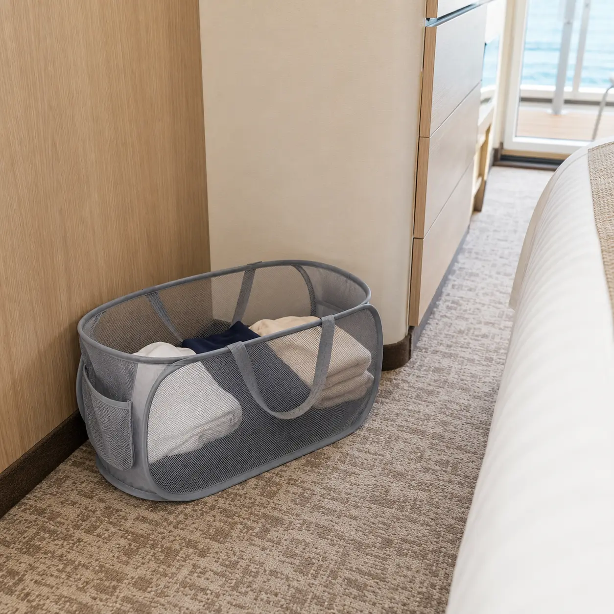 Fold-Flat Pop-Up Hamper
